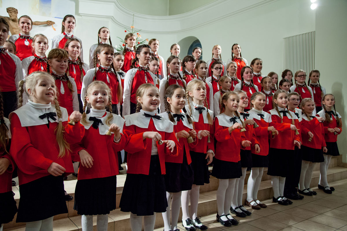 Ukraine, Kyiv. Lutheran Church of St. Kateryna. 
                                    Christmas concert with the participation of the junior choir