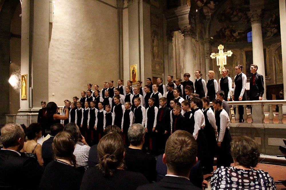 Виступ на святковому гала-концерті 
                                    Міжнародного Флорентійського 
                                    Фестивалю Хорів та Оркестрів